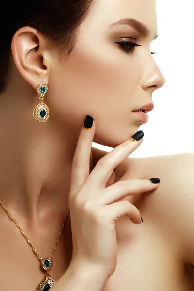 Skönhet Och Mode Koncept Vacker Kvinna Med Smycken Närbild Beauty — Stockfoto