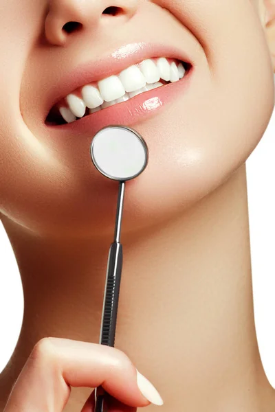 Woman Smile Healthy White Woman Teeth Dentist Mouth Mirror Close — Stock Photo, Image