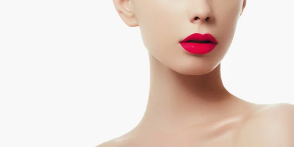 Cosmétiques Maquillage Tendances Lumineux Brillant Lèvres Rouge Lèvres Sur Les — Photo