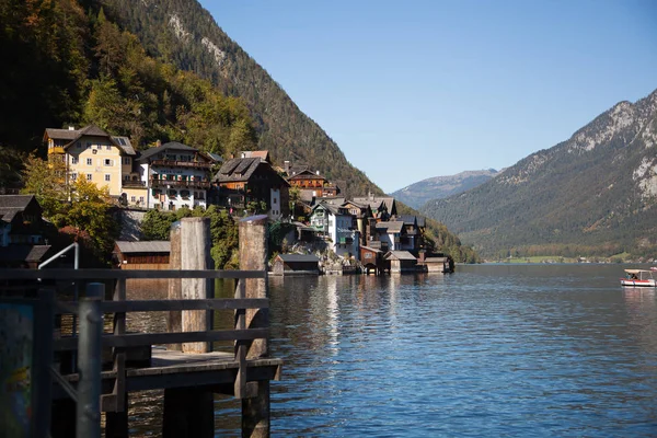 Reflexão Aldeia Montanha Hallstatter See Áustria — Fotografia de Stock