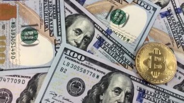 Bitcoin ve doları banknot