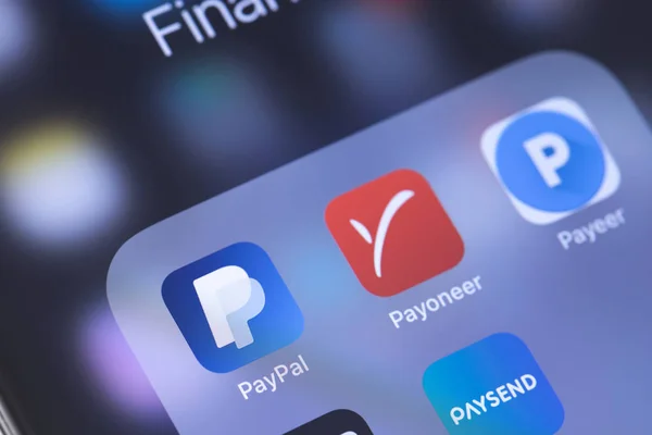 Paypal Payoneer Paysend Payeer Apps Ikonra Képernyő Smartphone Fizetési Rendszer — Stock Fotó