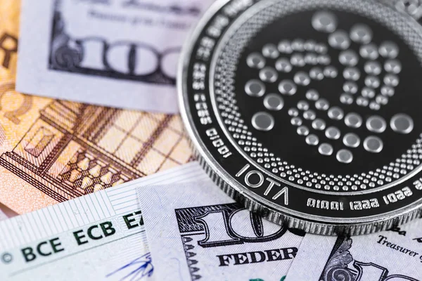 暗号通貨イオタコインとお金 — ストック写真
