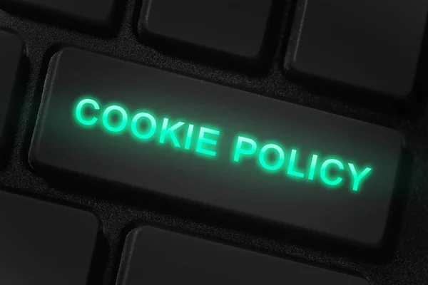 Klawiatura i przycisk z tekstem Polityka cookies — Zdjęcie stockowe