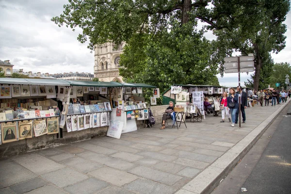 Painting Stalls at River Seine — Stock Photo, Image