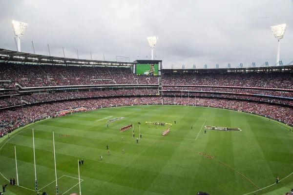 ANZAC Day Match 2015 in Melbourne Cricket Ground — Stock Photo, Image
