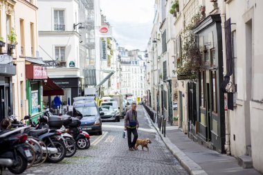 Montmartre, Paris Caddesi