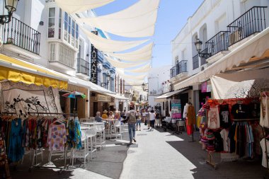 Nerja'daki Dar Sokaklar, İspanya