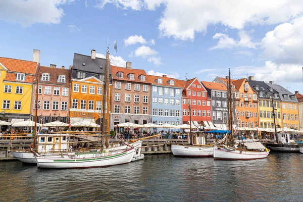 コペンハーゲンの有名なニューハウン地区, デンマーク — ストック写真
