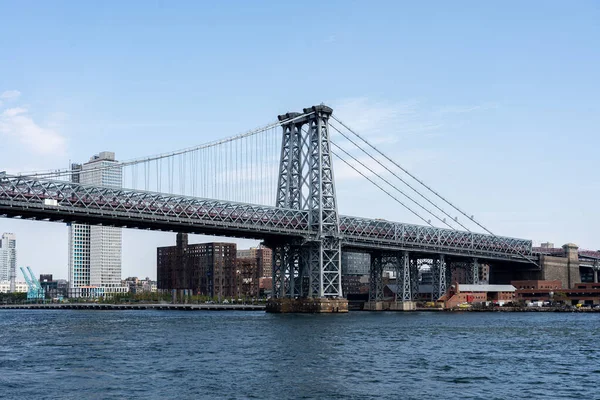 Williamsburg Bridge en Manahattan, Nueva York — Foto de Stock