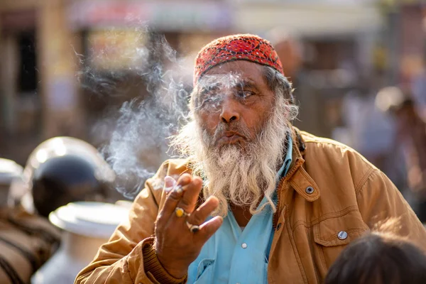 Retrato de um homem rajasthani — Fotografia de Stock