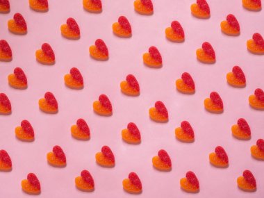 Pembe arka plan - aşk kavramı üzerinde kalp şekli