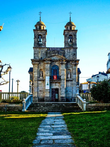 Castro Caldelas, İspanya - Ocak 4,2015 Santa Isabel kilisede Castro Caldelas İspanya