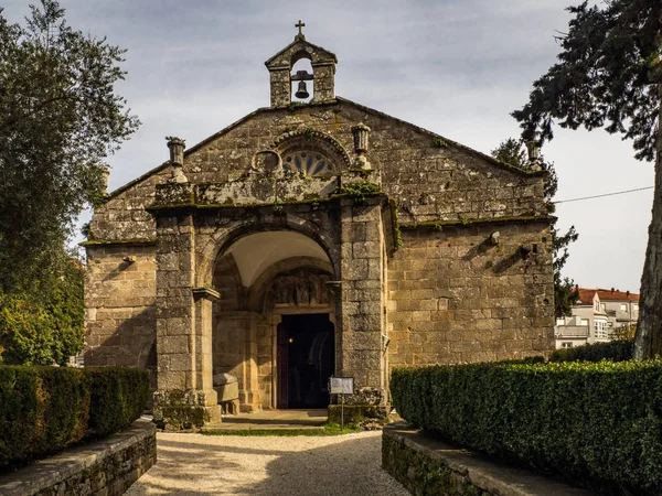 Unga Santa Maria kyrkan i Noia — Stockfoto