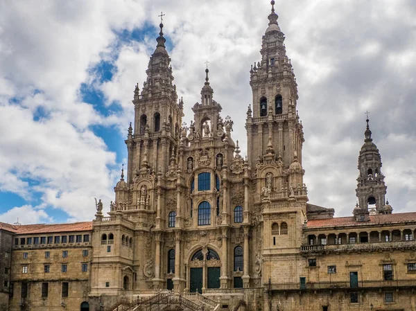 Santiago de Compostela Katedrali Sant Obradoiro meydanında