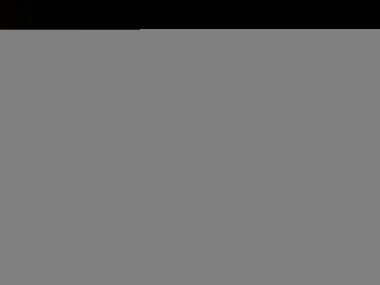 Kopya alanı ile siyah arka plan üzerinde boynuzları işareti ile El