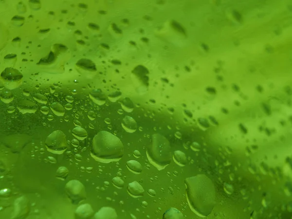 Drop Hintergrund in grün — Stockfoto