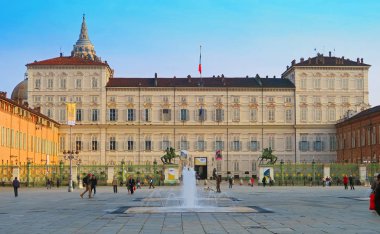 Torino, İtalya, 21 Ekim 2018.The Torino Royal Palace ilk ve en önemlisi Piedmont, tiyatro için en az üç yüzyıl Savoy krallığının Savoy ikamet olduğunu. İlk olarak 16. yüzyılda inşa edilmiş. Hea içinde yer alır