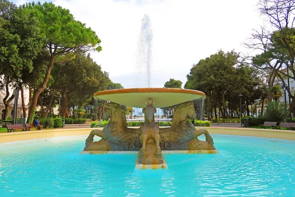Fontana dei quattro cavalli, Rimini, Italië — Stockfoto