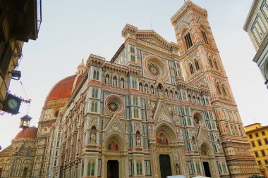Florence, İtalya, 20 Eylül 2020. Cattedrale di Santa Maria del Fiore, Floransa, İtalya. 1296 'da Arnolfo di Cambio' nun tasarımıyla başladı ve 1436 'da yapısal olarak tamamlandı ve kubbe Brunelleschi tarafından tasarlandı.