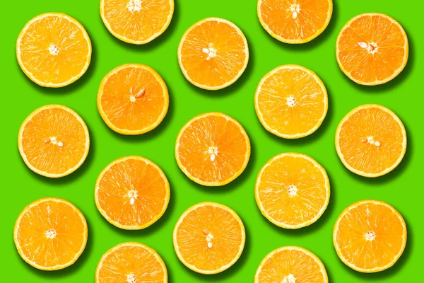 Background of half cut organic oranges — Stock Photo, Image