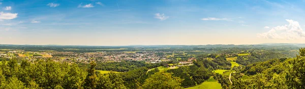 Avusturya'da güney styria Leibnitz Panorama. Kogelberg'den Leibnitz bölgesinin manzarası. — Stok fotoğraf