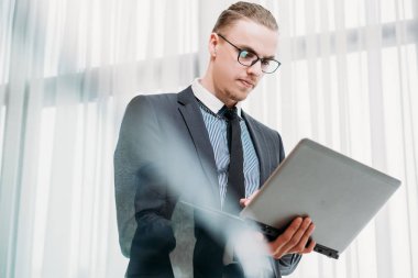Yöneticisi şirket CEO'su mesleği iş başarılı adam