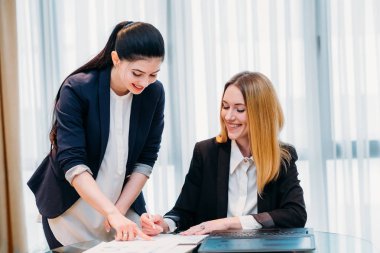 iş Şirket Sekreteri patron Yardımcısı office