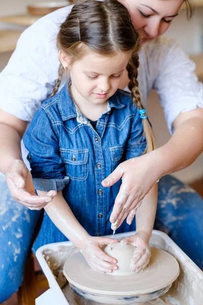 Çocuk hobi yaratıcı seramik eğlence sanat kız kil