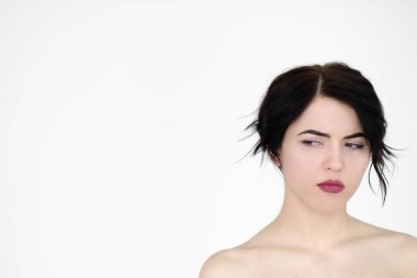 duygu şüpheli düşünceli şüpheli kadın yüz