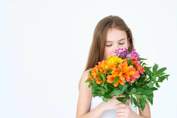 flower bouquet delivery girl festive alstroemeria