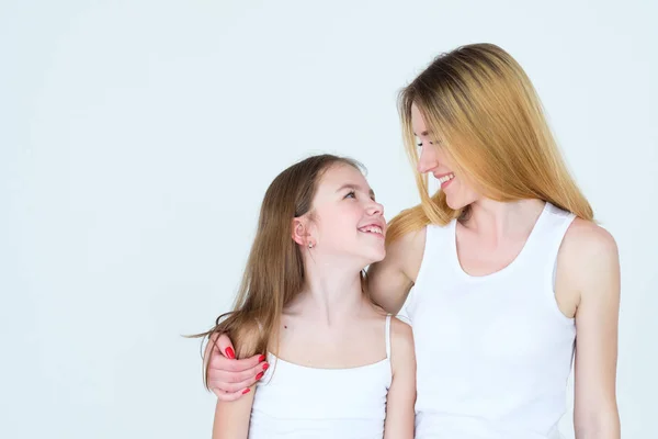 Amor pai filho relacionamento família unidade abraço — Fotografia de Stock