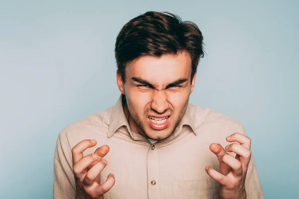 Odio matar ira hombre distorsionado expresión facial — Foto de Stock