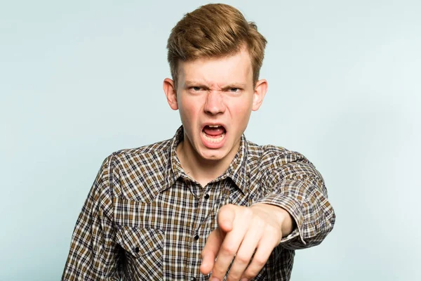 kızgın kızgın çapraz adam sipariş öğretim noktası parmak