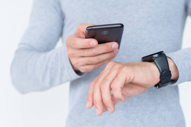 modern teknoloji aygıt cep telefonu akıllı izlemek