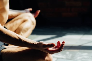 Yoga için dummies temel eğitim meditasyon teşkil etmektedir.