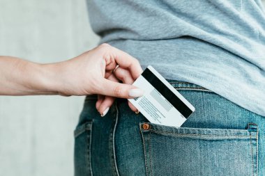 Banka dolandırıcılığı kredi kartı hırsızlığı el cep çalmak