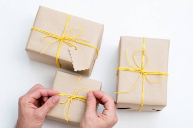 hediye arkadaş aile mevcut elişi kağıdı paketi