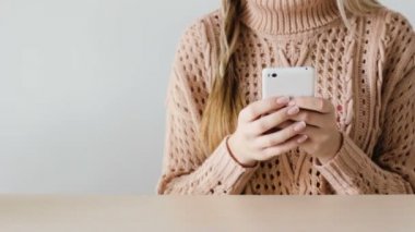 Online alışveriş kadın sipariş telefon paketi