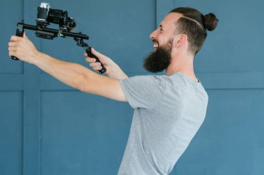 bloglama video kamera iletişim adam akarsu