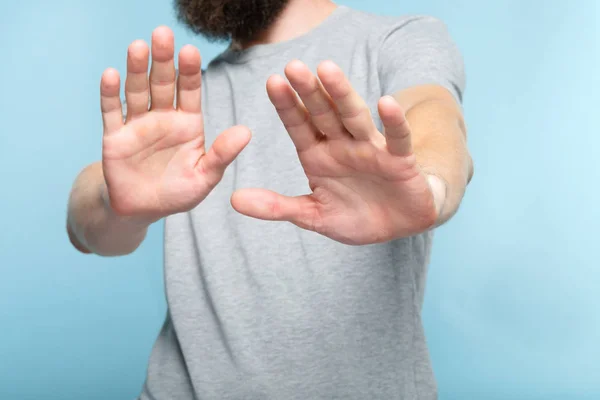 Keine Ablehnung Verweigerung Mann Hände wegdrücken — Stockfoto
