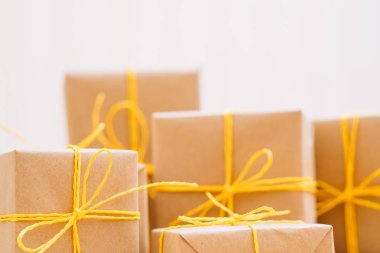 sarı yay mevcut seçim Hediyelik kutu craft kağıt