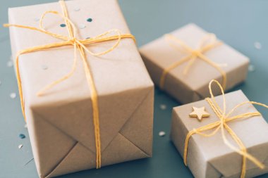 El yapımı mevcut hediye üç craft paket sicim