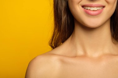 duygu yüzünü gülümseme kadın diş dişçi ağız sağlığı