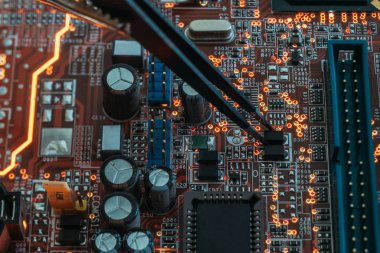 SMD elektronik bileşenleri eğitim mühendisi