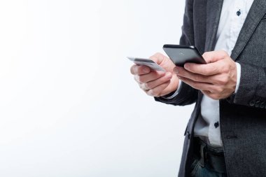 Mobil ödeme dijital finans kredi kartı telefon