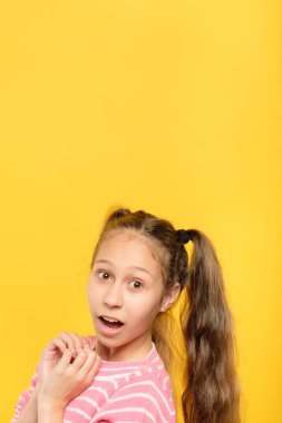 hayret bunalmış kız tepki şaşırttı