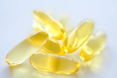 vitamin takviyesi beslenme sağlıklı beslenme Kapsüller