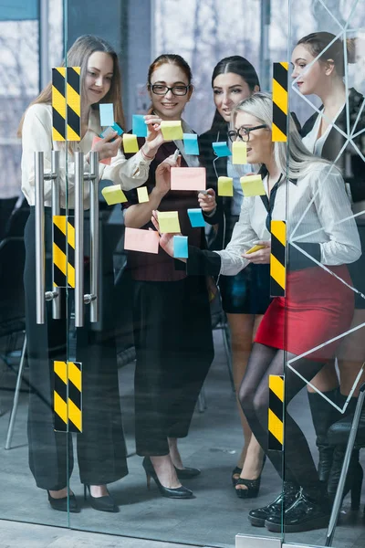 Brainstorming team developing successful strategy — Stock Photo, Image