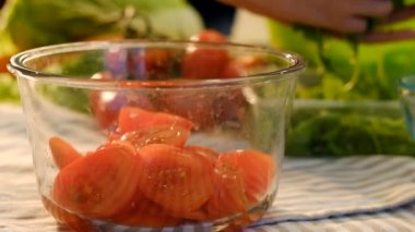 salata Gıda Vejetaryen roka dilimlenmiş domates kase